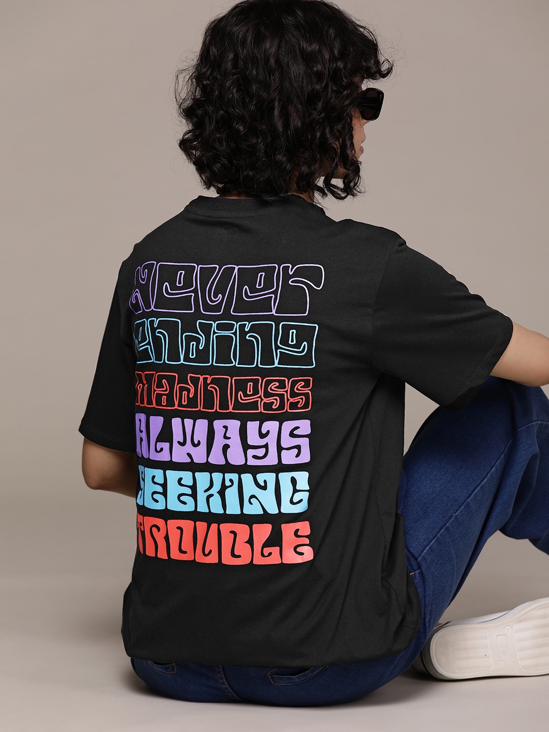 The Roadster Lifestyle Co. Typography Printed Drop-Shoulder Sleeves Oversized T-shirt, Black
The Roadster Lifestyle Co. Typography Printed Drop-Shoulder Sleeves Oversized T-shirt, Black