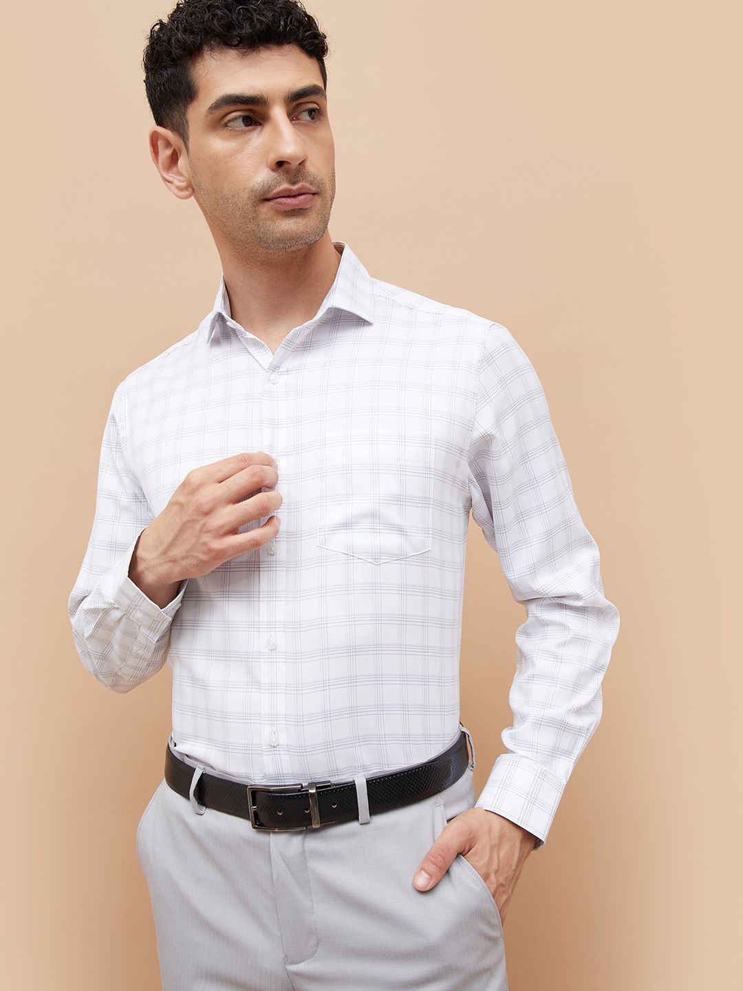 CODE by Lifestyle Men Cutaway Collar Grid Tattersall Checked Cotton Formal Shirt, White
CODE by Lifestyle Men Cutaway Collar Grid Tattersall Checked Cotton Formal Shirt, White