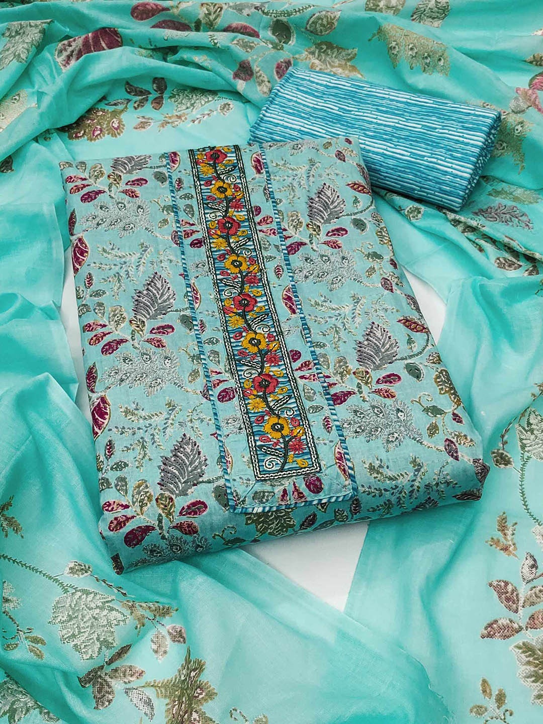 Peachmode Printed Pure Cotton Sequinned Unstitched Dress Material, Turquoise blue
Peachmode Printed Pure Cotton Sequinned Unstitched Dress Material, Turquoise blue