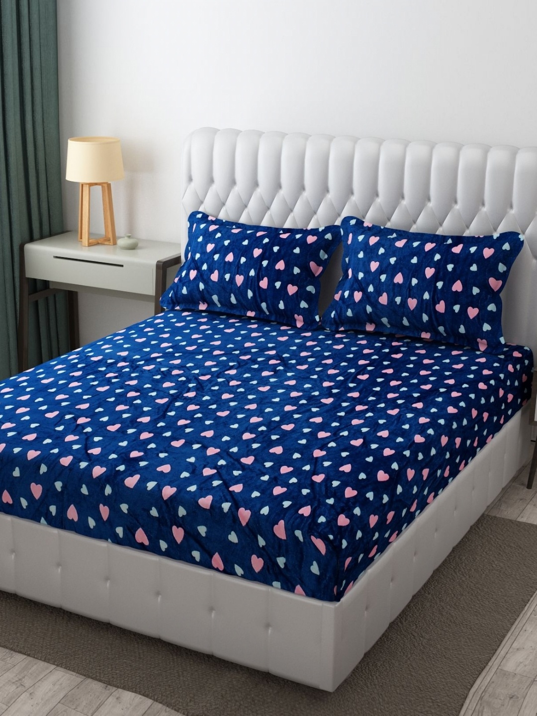 Banchmark Home Furnishings Velvet Flannel Warm Fitted King Bedsheet Set 1.83 x 1.98m x20cm, Blue
Banchmark Home Furnishings Velvet Flannel Warm Fitted King Bedsheet Set 1.83 x 1.98m x20cm, Blue
