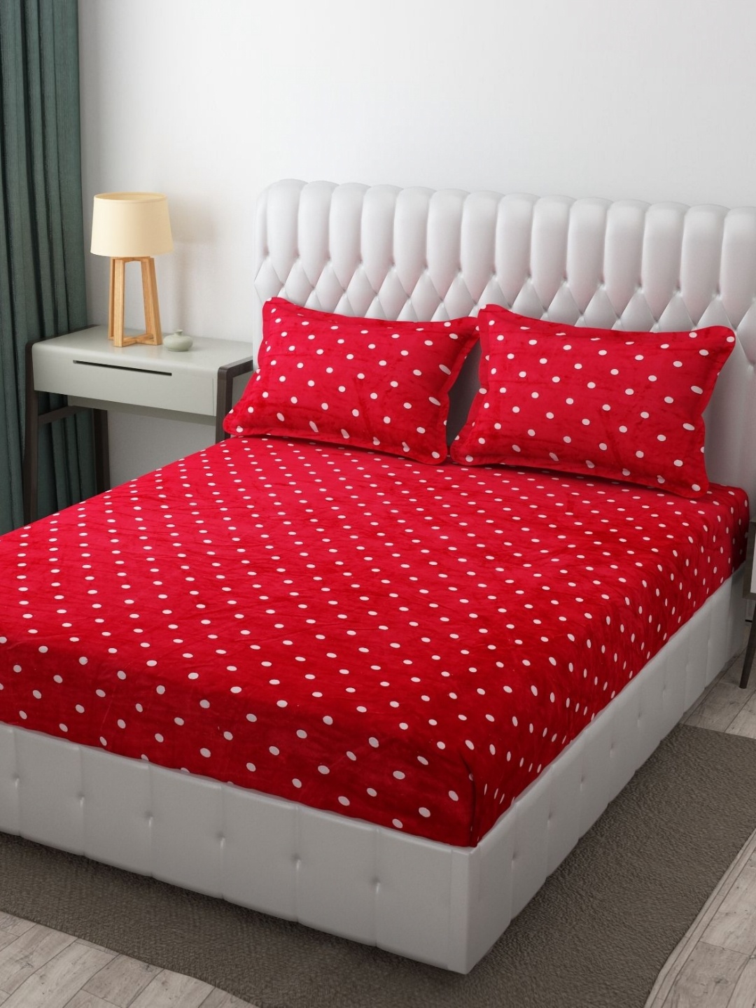 Banchmark Home Furnishings Velvet Flannel Warm Fitted King Bedsheet Set 1.83 x 1.98m x20cm, Red
Banchmark Home Furnishings Velvet Flannel Warm Fitted King Bedsheet Set 1.83 x 1.98m x20cm, Red