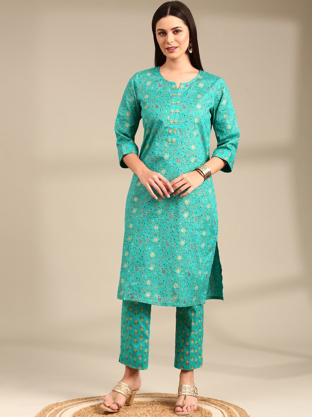 Anouk Turquoise Blue Floral Printed Notch Neck Pure Cotton Straight Kurta with Trousers
Anouk Turquoise Blue Floral Printed Notch Neck Pure Cotton Straight Kurta with Trousers