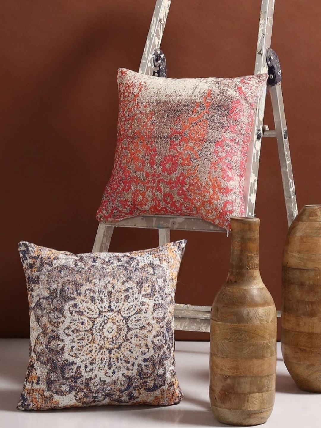 Myntra Elegant Homes Red & Cream-Coloured 2 Pieces Ethnic Motifs Square Cushion Covers
Myntra Elegant Homes Red & Cream-Coloured 2 Pieces Ethnic Motifs Square Cushion Covers