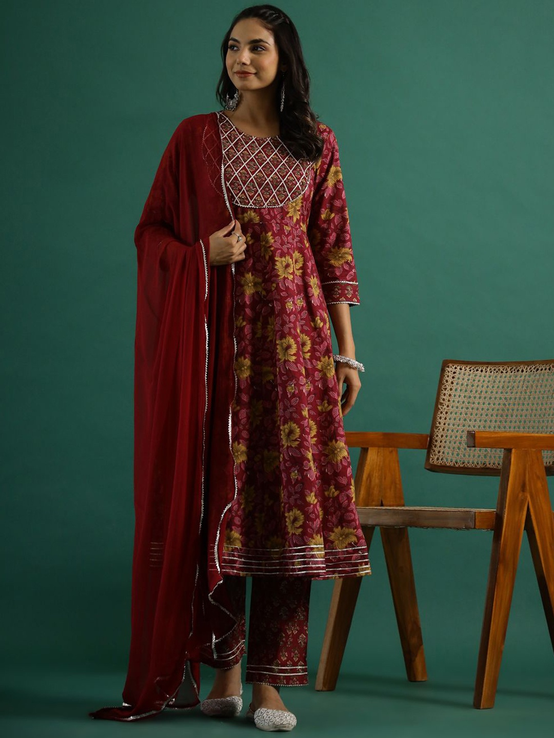 RangDeep Floral Printed Regular Pure Cotton Anarkali Kurta with Trousers & Dupatta, Maroon
RangDeep Floral Printed Regular Pure Cotton Anarkali Kurta with Trousers & Dupatta, Maroon
