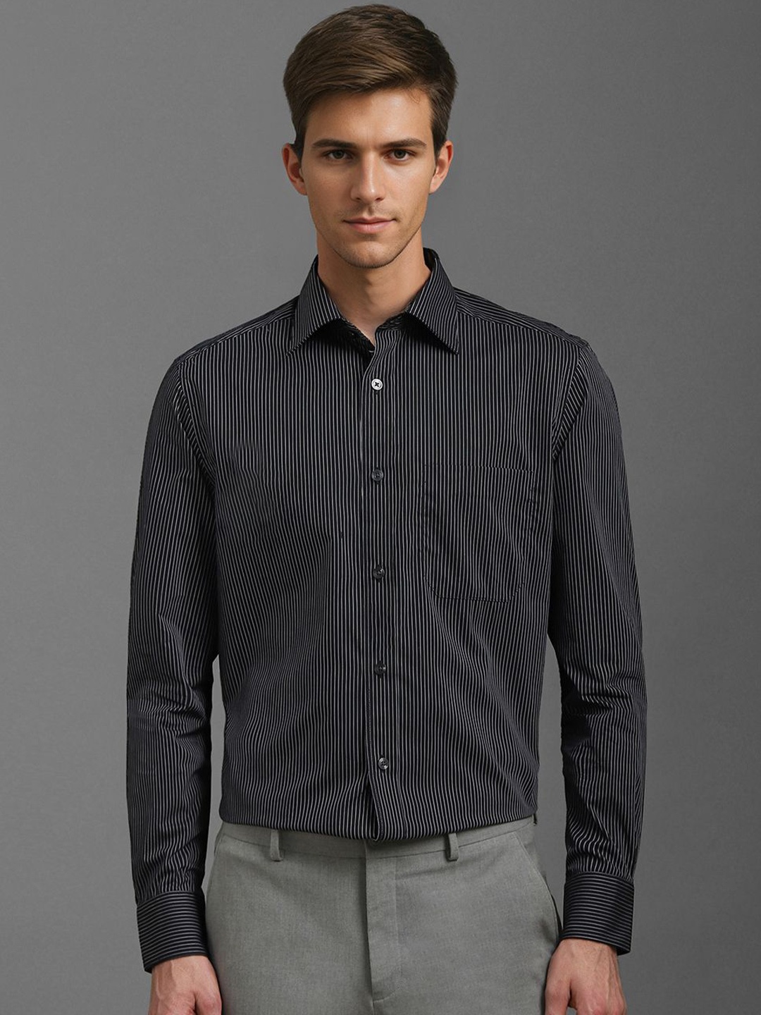 Louis Philippe Men Classic Spread Collar Vertical Striped Cotton Formal Shirt, Black
Louis Philippe Men Classic Spread Collar Vertical Striped Cotton Formal Shirt, Black