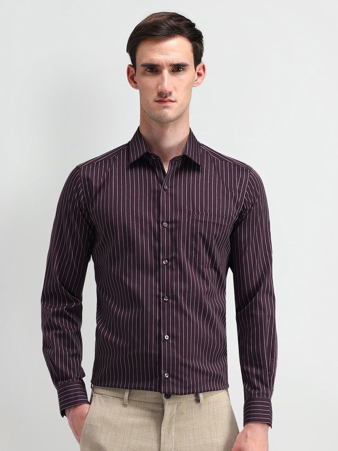 Arrow Men Manhattan Spread Collar Vertical Striped Cotton Slim Fit Formal Shirt, Purple
Arrow Men Manhattan Spread Collar Vertical Striped Cotton Slim Fit Formal Shirt, Purple