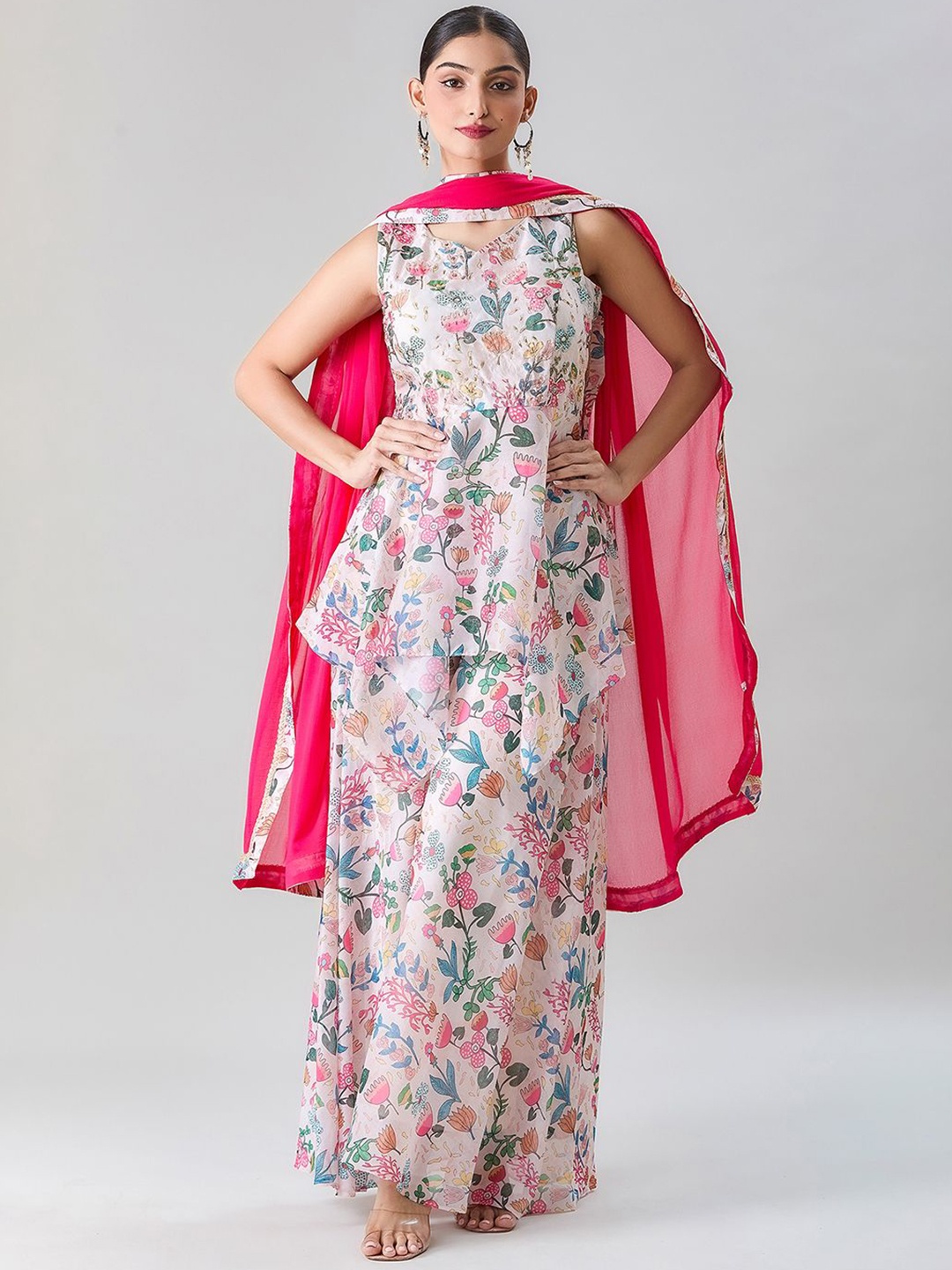 Samyukta Singhania Floral Printed Empire Georgette A-Line Kurti with Palazzos & Dupatta, Pink
Samyukta Singhania Floral Printed Empire Georgette A-Line Kurti with Palazzos & Dupatta, Pink