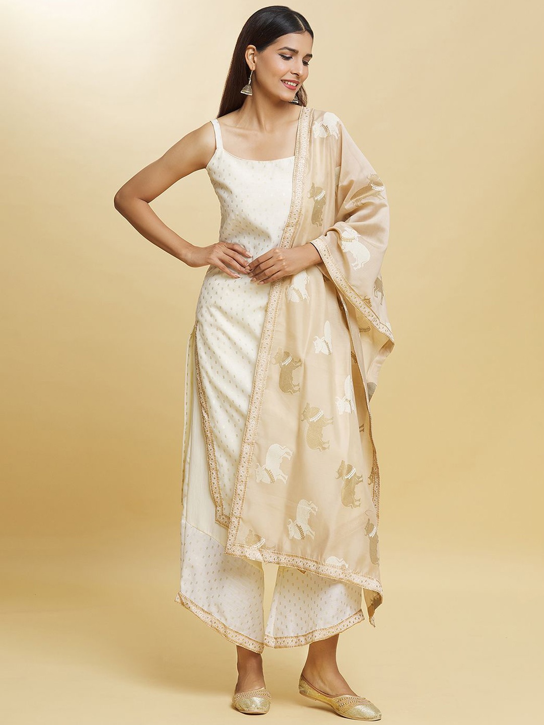Adara Khan Ethnic Motifs Printed Shoulder Straps Straight Kurta with Palazzos & Dupatta, White
Adara Khan Ethnic Motifs Printed Shoulder Straps Straight Kurta with Palazzos & Dupatta, White