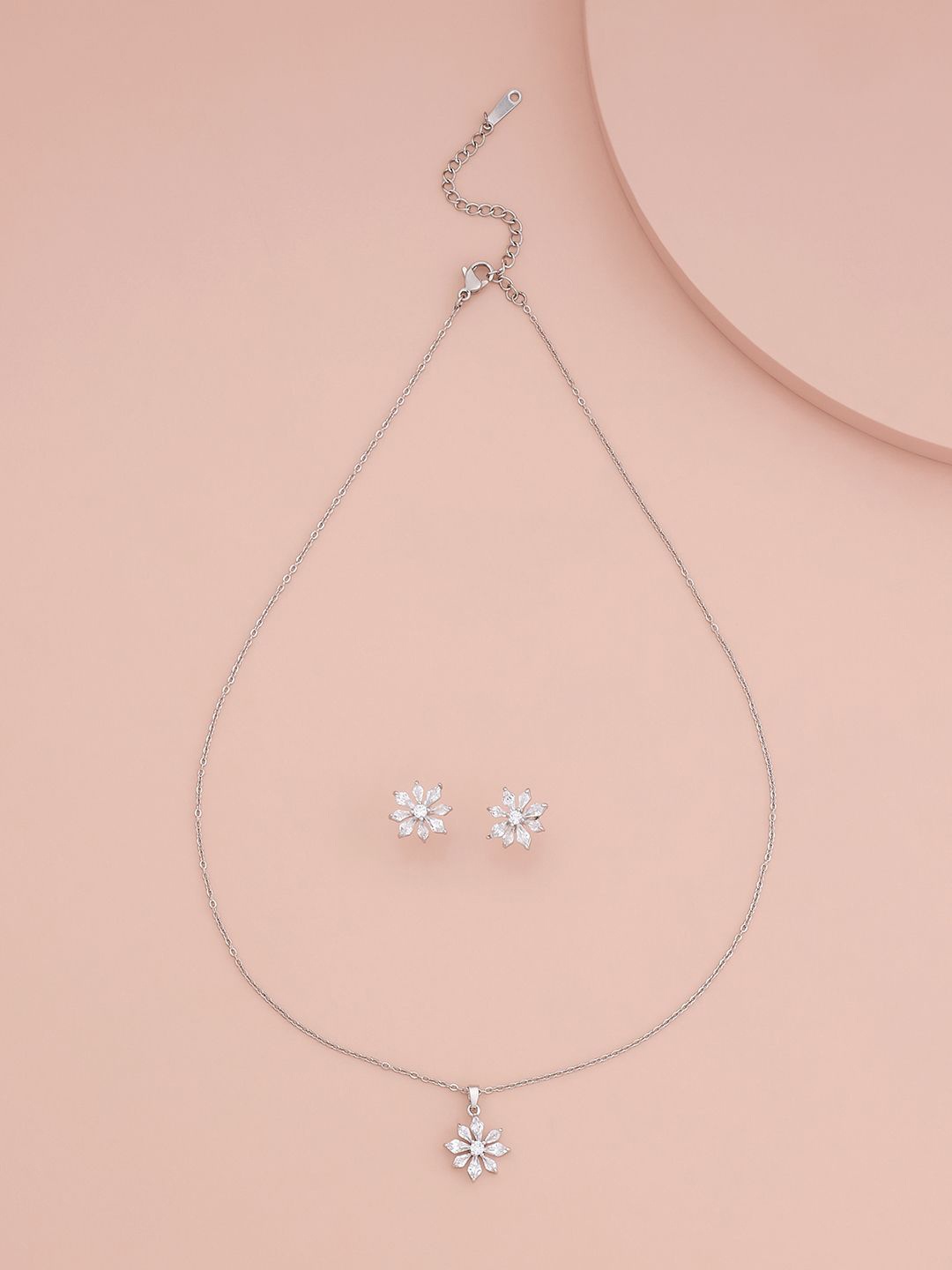 Kushal's Fashion Jewellery Rhodium-Plated Cubic Zirconia-Studded Jewellery Set, Silver
Kushal's Fashion Jewellery Rhodium-Plated Cubic Zirconia-Studded Jewellery Set, Silver