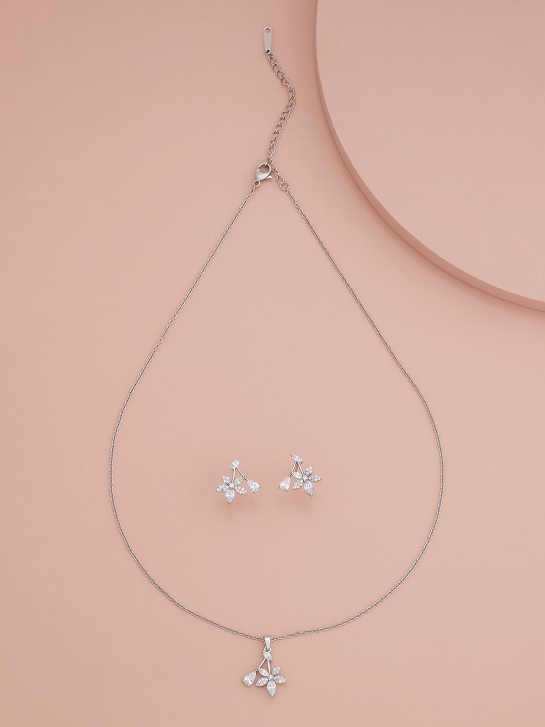 Kushal's Fashion Jewellery Rhodium-Plated Cubic Zirconia Stone-Studded Jewellery Set, Silver
Kushal's Fashion Jewellery Rhodium-Plated Cubic Zirconia Stone-Studded Jewellery Set, Silver