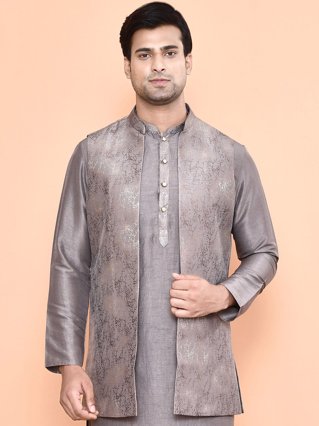 MAAHI FABS Mandarin Collar Straight Kurta with Pyjamas & UV Printed Open Nehru Jacket, Grey
MAAHI FABS Mandarin Collar Straight Kurta with Pyjamas & UV Printed Open Nehru Jacket, Grey