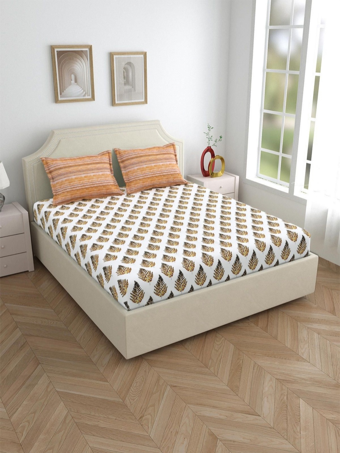 Salona Bichona White Floral Printed 144 TC Pure Cotton Queen Bedsheet Set 2.54 m x 2.28 m
Salona Bichona White Floral Printed 144 TC Pure Cotton Queen Bedsheet Set 2.54 m x 2.28 m