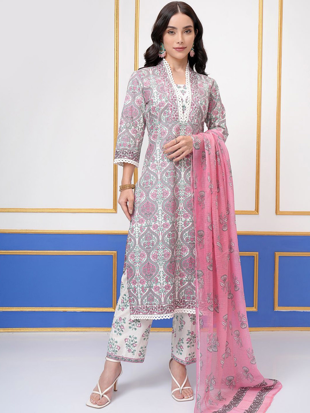 Vishudh Floral Printed V-Neck Pure Cotton Straight Kurta With Trouser With Dupatta, Cream
Vishudh Floral Printed V-Neck Pure Cotton Straight Kurta With Trouser With Dupatta, Cream