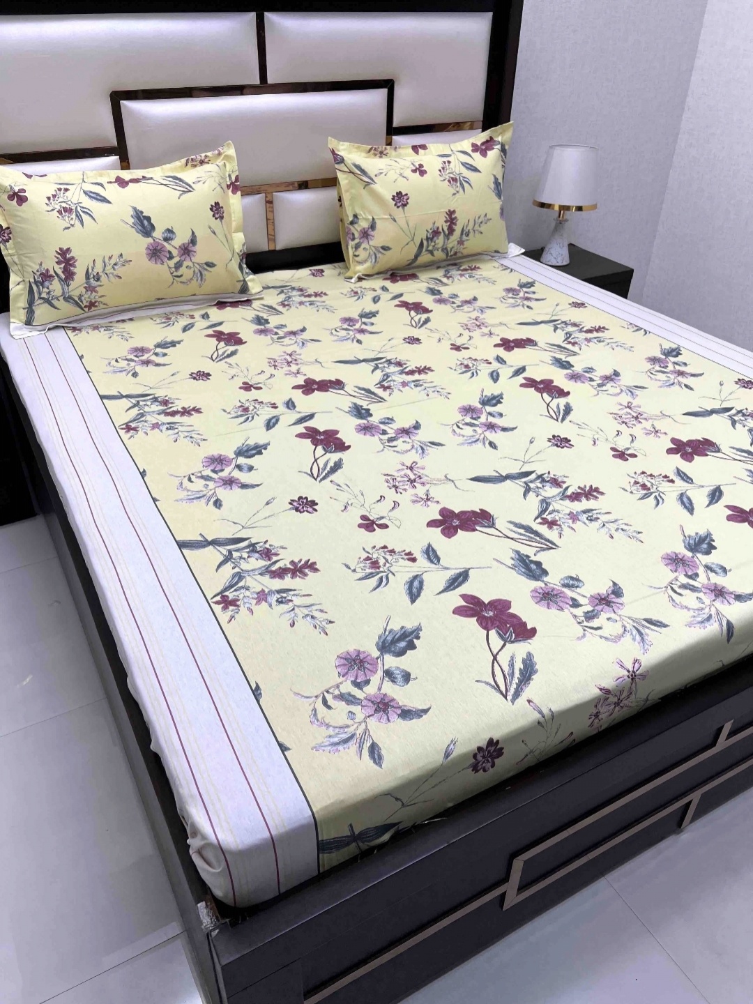Pure Decor Royal Velar Yellow Floral 300 TC Cotton King Bedsheet With 2 Pillow Covers
Pure Decor Royal Velar Yellow Floral 300 TC Cotton King Bedsheet With 2 Pillow Covers