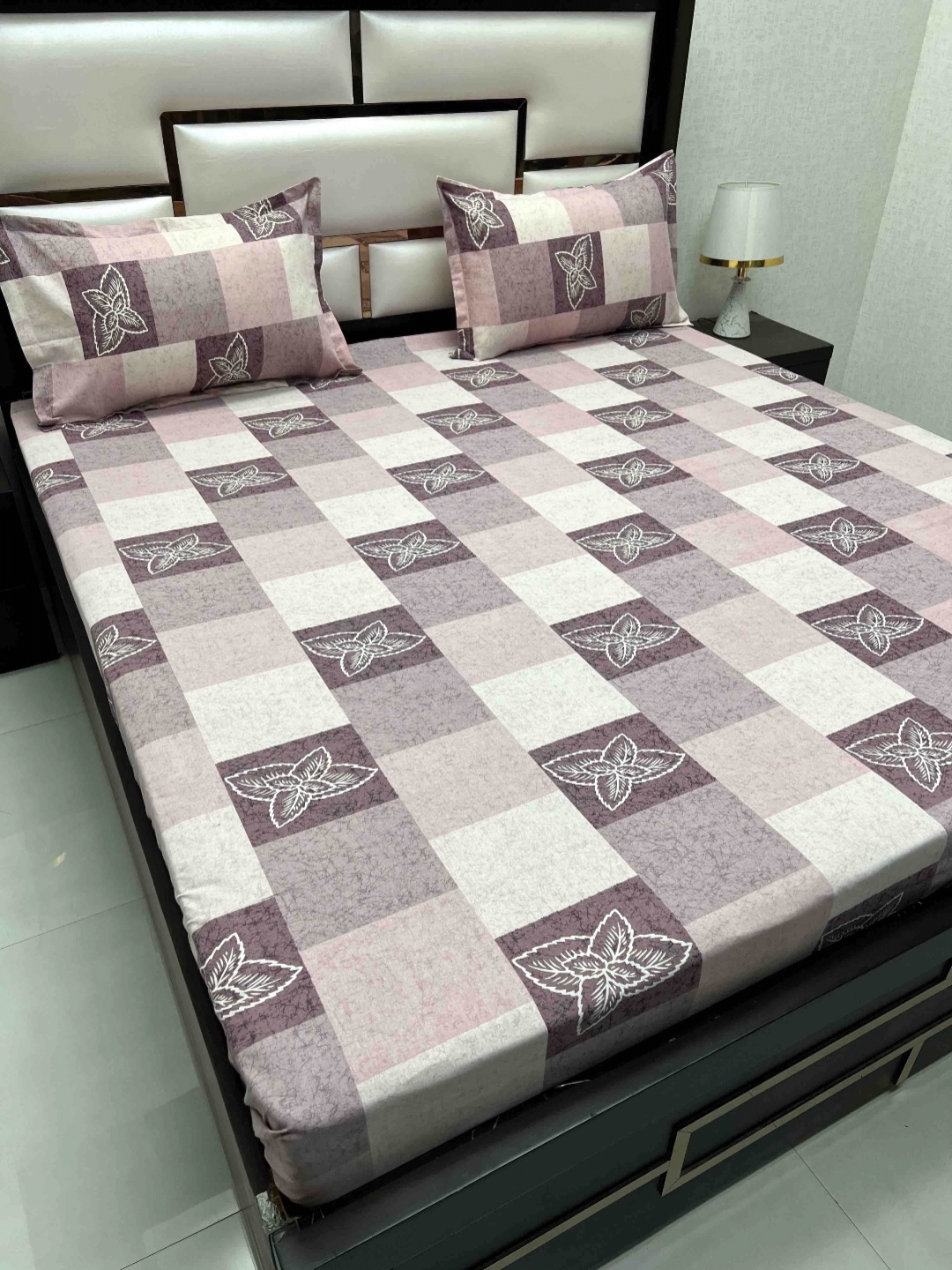 Pure Decor Passion Purple & White Floral 230 TC Cotton Queen Bedsheet with 2 Pillow Covers
Pure Decor Passion Purple & White Floral 230 TC Cotton Queen Bedsheet with 2 Pillow Covers