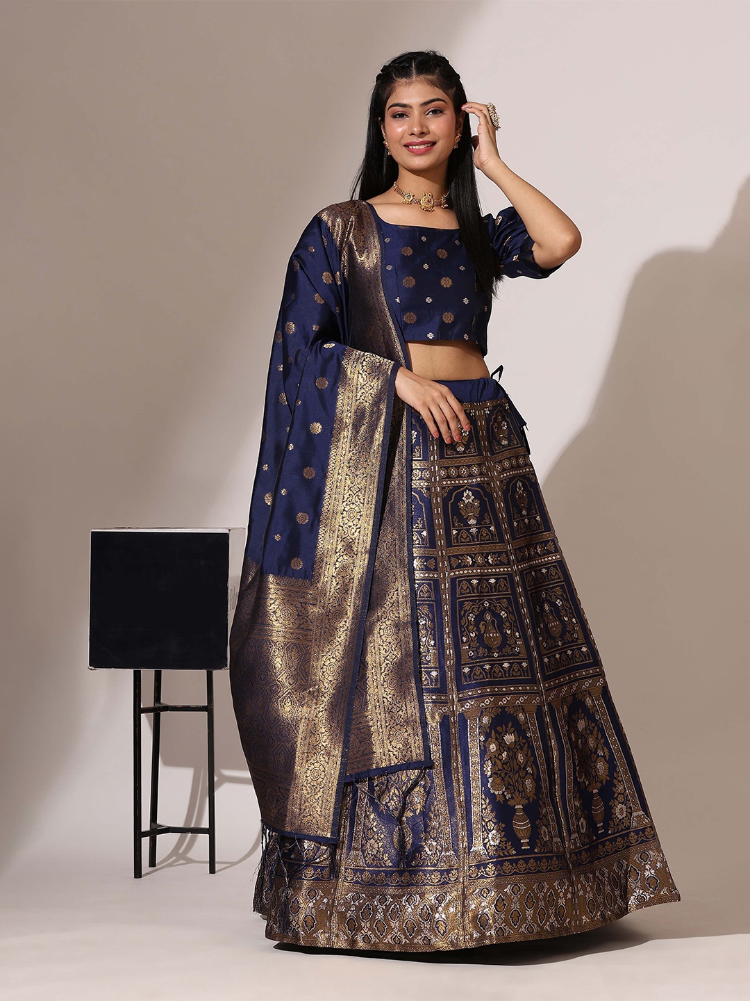 Fabcartz Floral Woven Design Zari Semi-Stitched Lehenga & Unstitched Blouse With Dupatta, Navy blue
Fabcartz Floral Woven Design Zari Semi-Stitched Lehenga & Unstitched Blouse With Dupatta, Navy blue