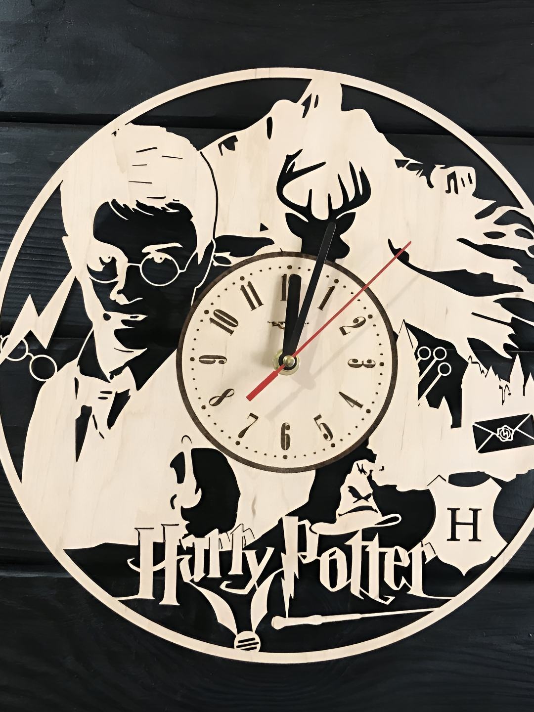 QEZNEF Beige & Black Harry Porter Textured Contemporary Round Shaped Wooden Wall Clock
QEZNEF Beige & Black Harry Porter Textured Contemporary Round Shaped Wooden Wall Clock