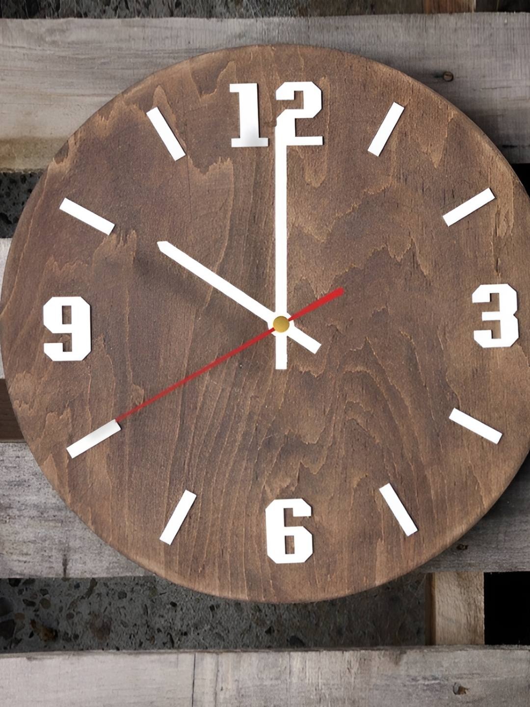 QEZNEF Brown & White Round Shaped Contemporary Analogue Wooden Wall Clock
QEZNEF Brown & White Round Shaped Contemporary Analogue Wooden Wall Clock