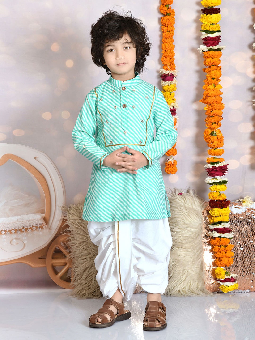 MUDKID Boys Leheriya Printed Regular Thread Work Pure Cotton Kurta With Dhoti Pants, Turquoise blue
MUDKID Boys Leheriya Printed Regular Thread Work Pure Cotton Kurta With Dhoti Pants, Turquoise blue