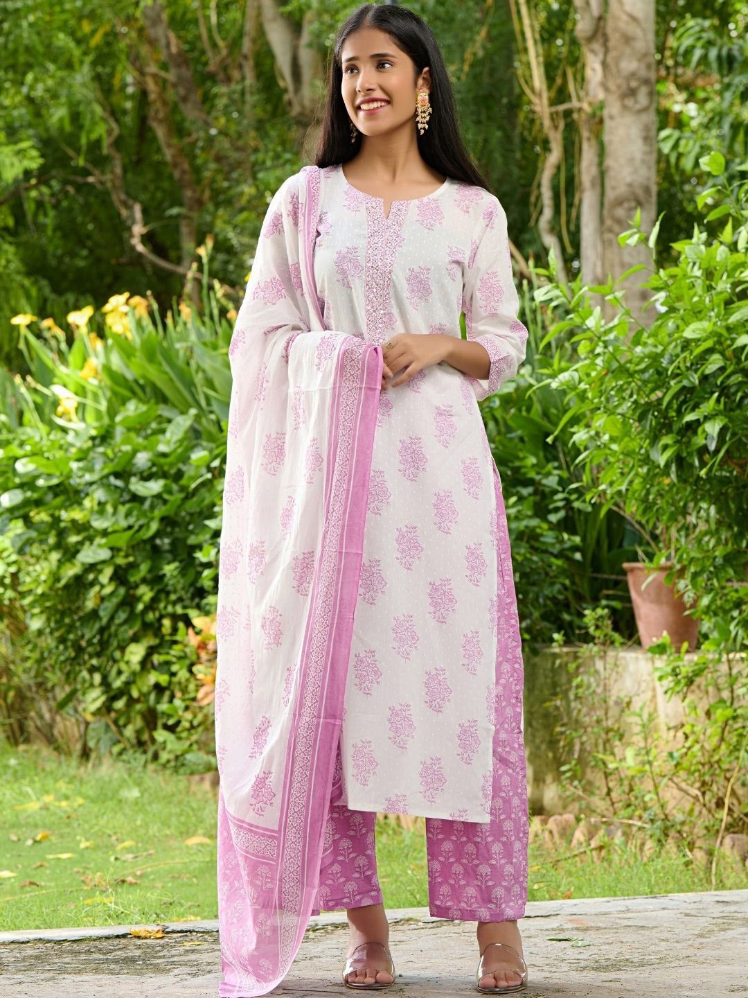 PRETTY PALLU Ethnic Motifs Printed Sequinned Pure Cotton Kurta With Trouser & Dupatta, Pink
PRETTY PALLU Ethnic Motifs Printed Sequinned Pure Cotton Kurta With Trouser & Dupatta, Pink