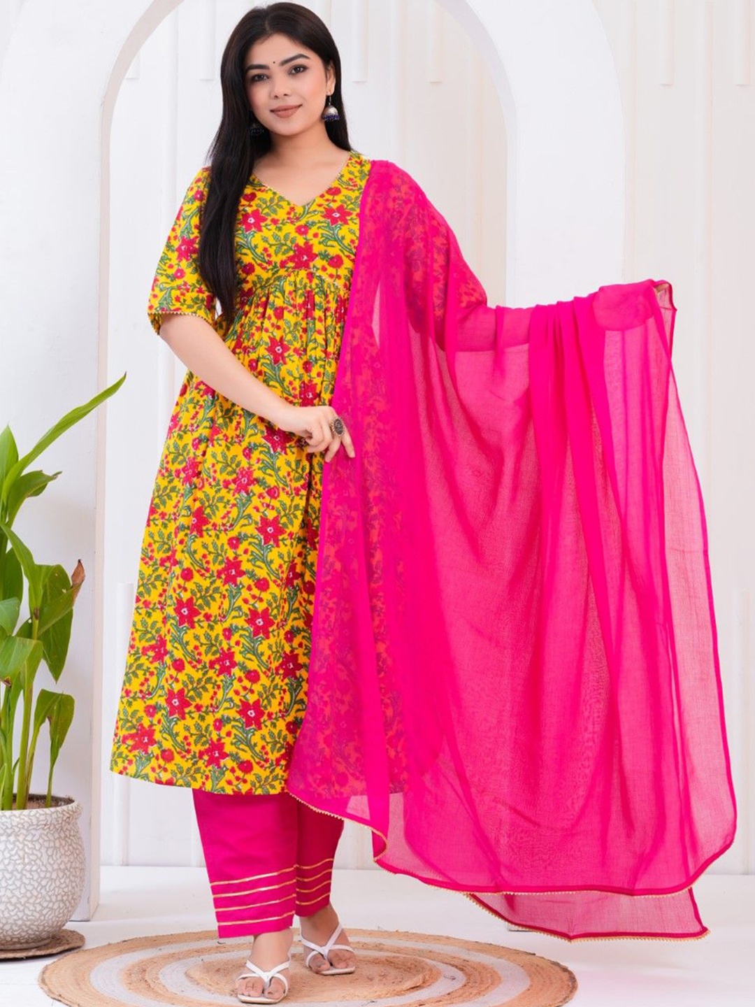 SAK JAIPUR Floral Printed Pure Cotton Anarkali Kurta & Palazzos With Dupatta, Mustard
SAK JAIPUR Floral Printed Pure Cotton Anarkali Kurta & Palazzos With Dupatta, Mustard