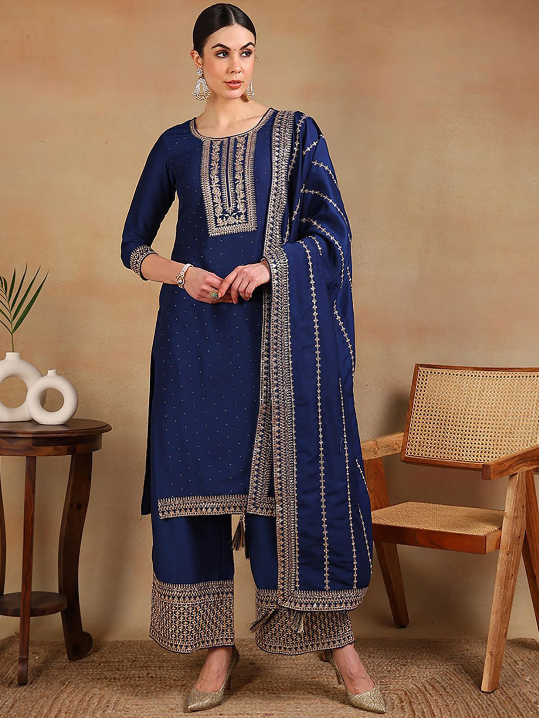 KALINI Floral Yoke Design Sequinned Straight Kurta with Palazzo & Dupatta, Blue 
KALINI Floral Yoke Design Sequinned Straight Kurta with Palazzo & Dupatta, Blue
