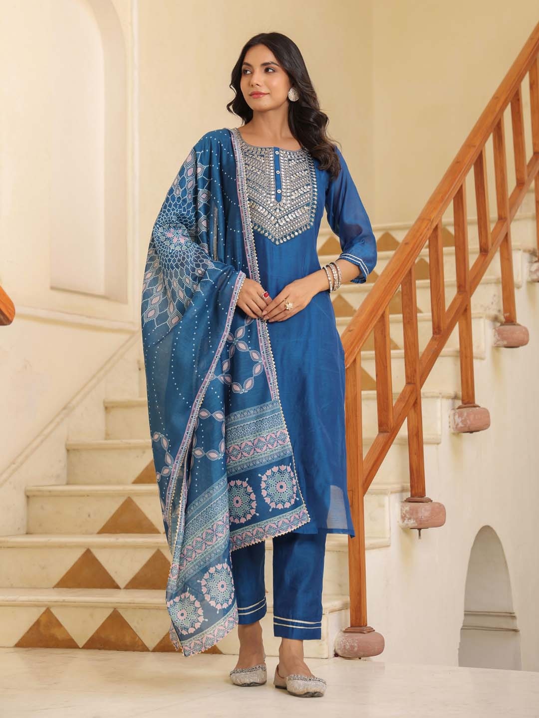 AURIELLA Embroidered Regular Pure Cotton Straight Kurta with Trousers & Dupatta, Teal
AURIELLA Embroidered Regular Pure Cotton Straight Kurta with Trousers & Dupatta, Teal