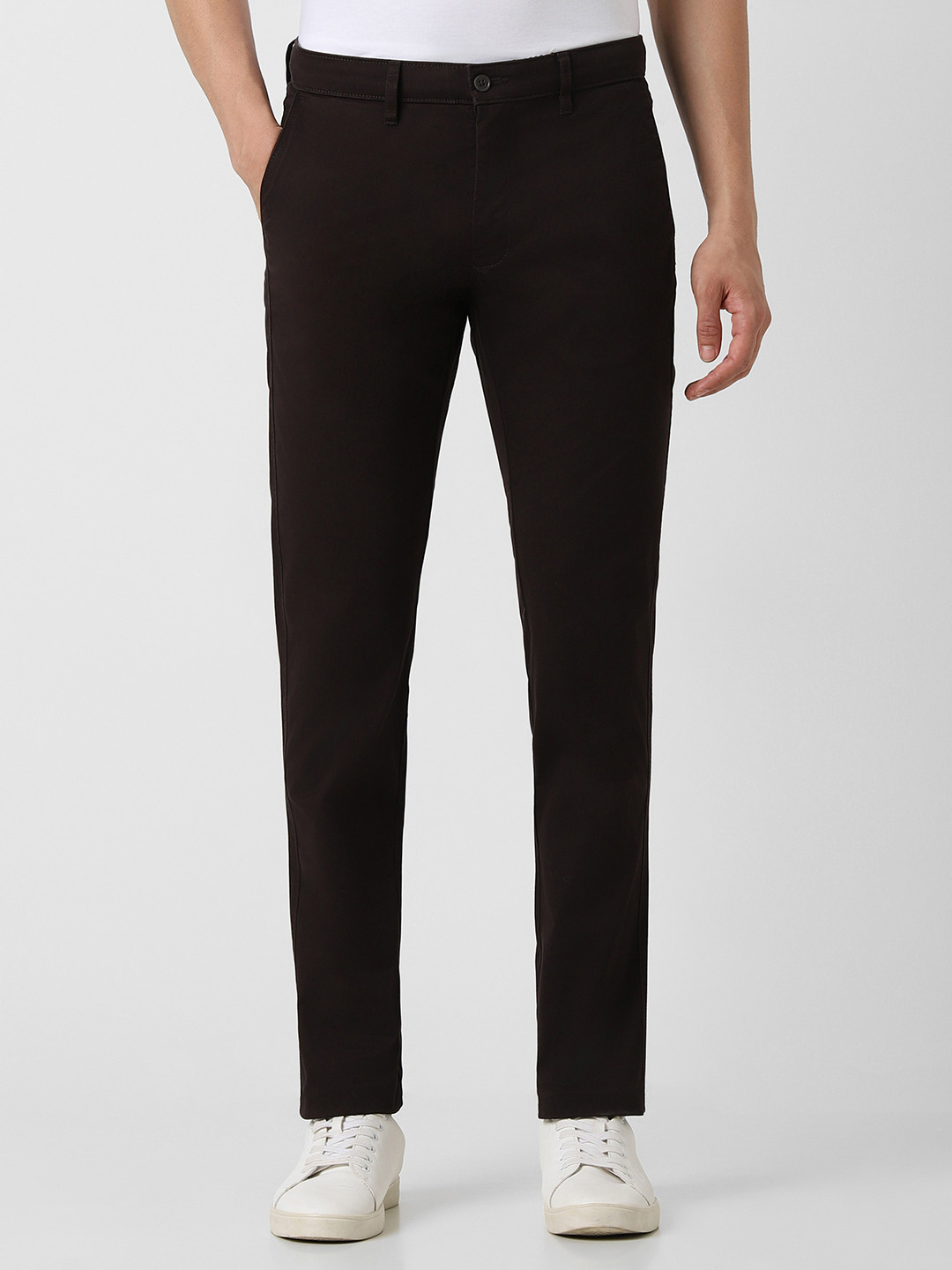 Van Heusen Sport Men Slim Fit Cotton Trousers, Brown
Van Heusen Sport Men Slim Fit Cotton Trousers, Brown