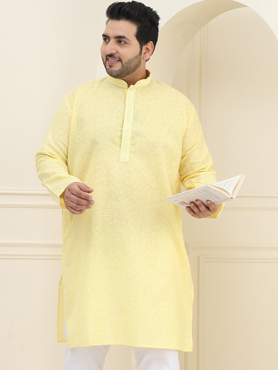 SOJANYA PLUS Mandarin Collar Neck Long Sleeves Pure Cotton Straight Kurta, Yellow
SOJANYA PLUS Mandarin Collar Neck Long Sleeves Pure Cotton Straight Kurta, Yellow