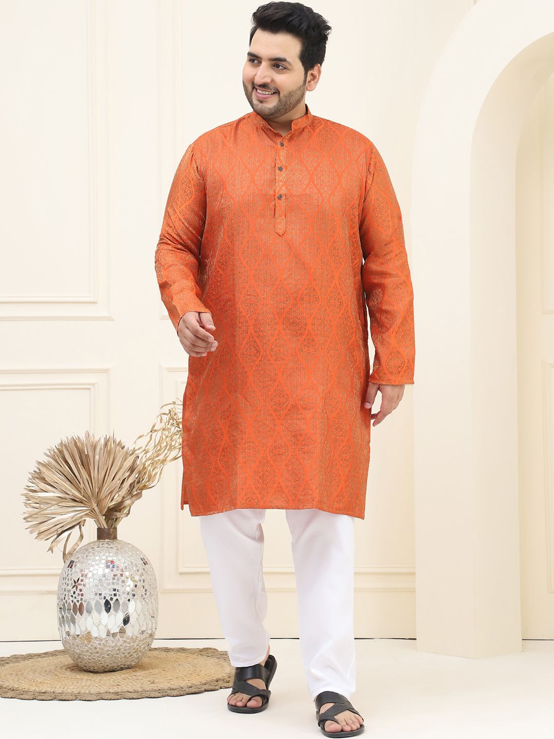 SOJANYA PLUS Geometric Woven Design Mandarin Collar Kurta with Churidar, Orange
SOJANYA PLUS Geometric Woven Design Mandarin Collar Kurta with Churidar, Orange