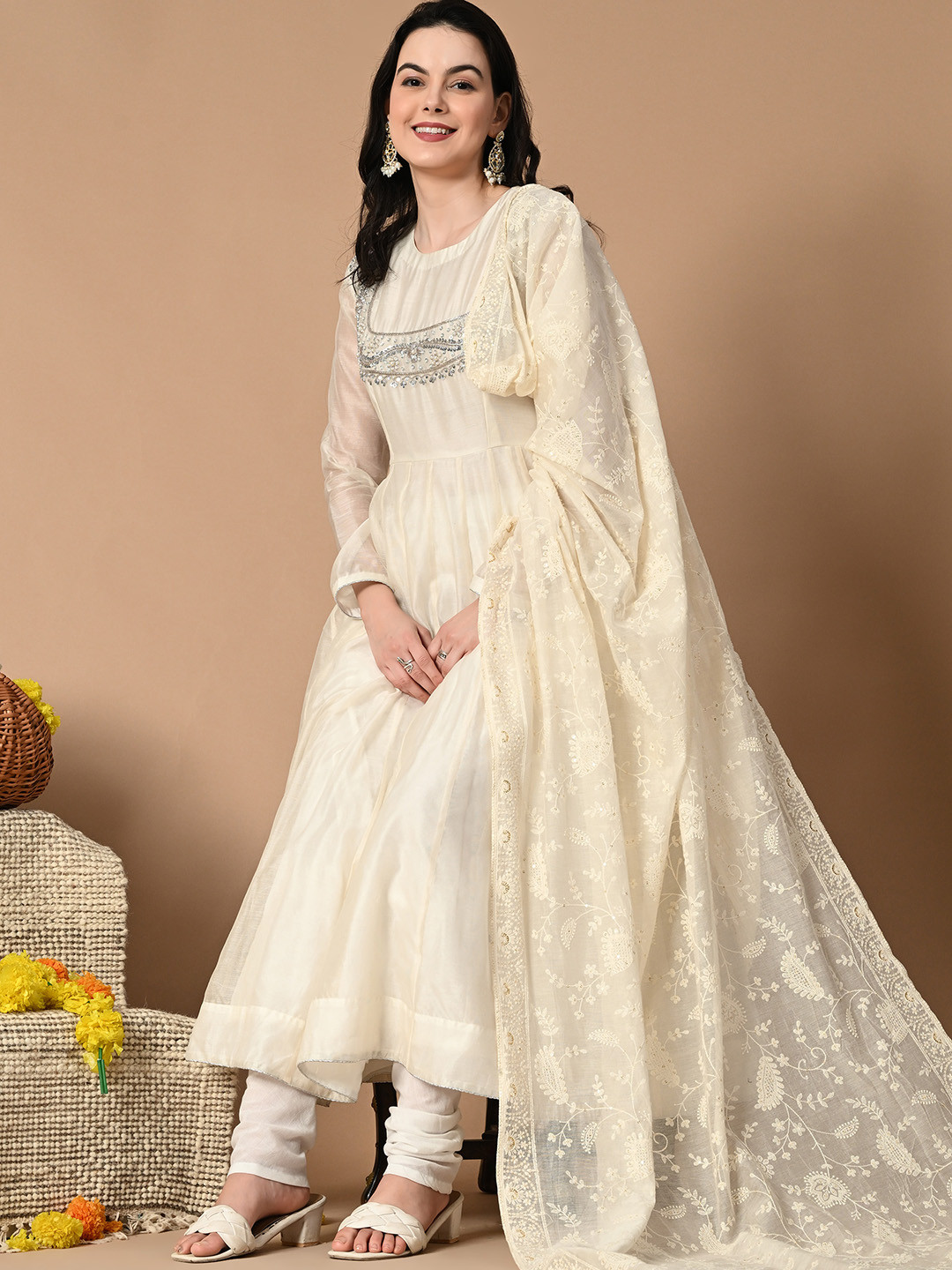 NIRMOK Women Ethnic Motifs Embroidered Regular Chanderi Silk Kurta with Churidar & With Dupatta, White
NIRMOK Women Ethnic Motifs Embroidered Regular Chanderi Silk Kurta with Churidar & With Dupatta, White
