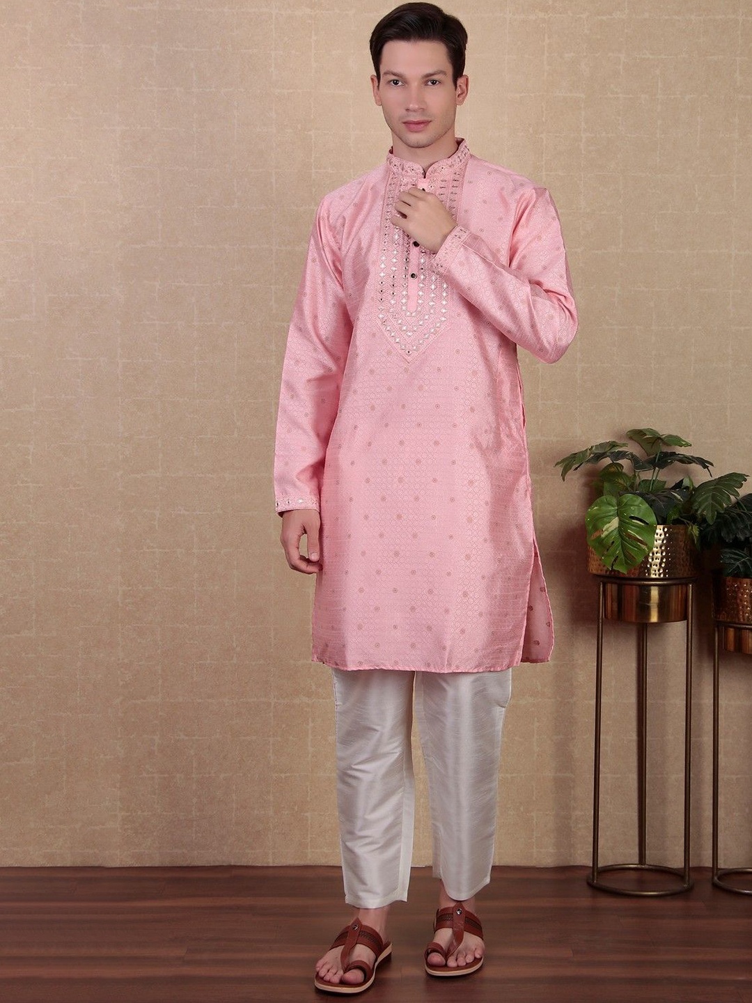 Cult Indie Floral Woven Design Mandarin Collar Mirror Work Straight Kurta With Trousers, Pink
Cult Indie Floral Woven Design Mandarin Collar Mirror Work Straight Kurta With Trousers, Pink