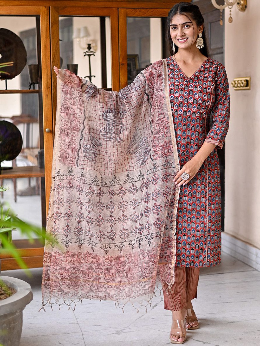 Benaaz Ethnic Motifs Printed Pure Cotton Straight Kurta With Trousers & Dupatta, Maroon
Benaaz Ethnic Motifs Printed Pure Cotton Straight Kurta With Trousers & Dupatta, Maroon