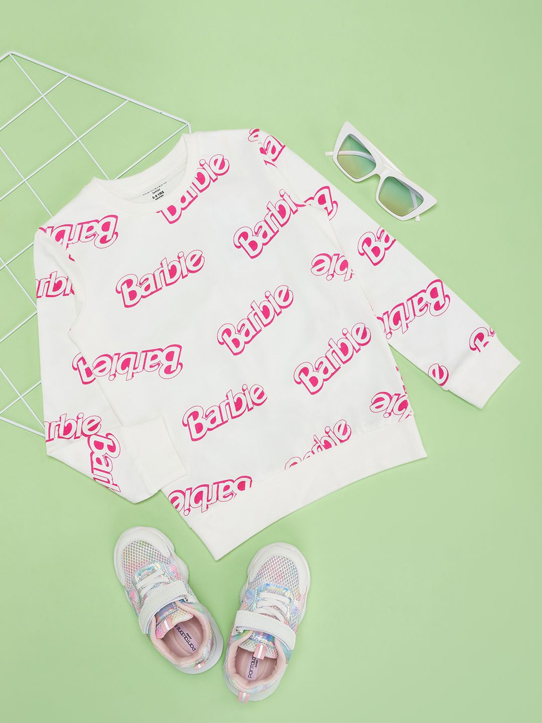 Pantaloons Junior Girls Typography Printed Round Neck Cotton Pullover Sweatshirt, White
Pantaloons Junior Girls Typography Printed Round Neck Cotton Pullover Sweatshirt, White