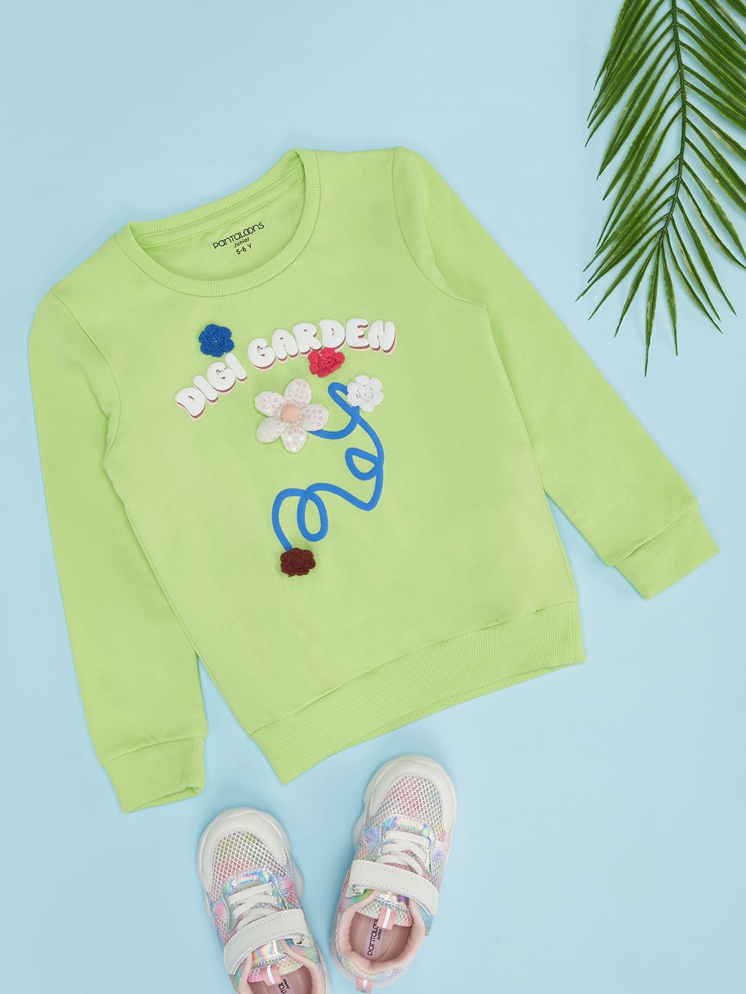 Pantaloons Junior Girls Typography Printed Round Neck Cotton Pullover Sweatshirt, Green
Pantaloons Junior Girls Typography Printed Round Neck Cotton Pullover Sweatshirt, Green