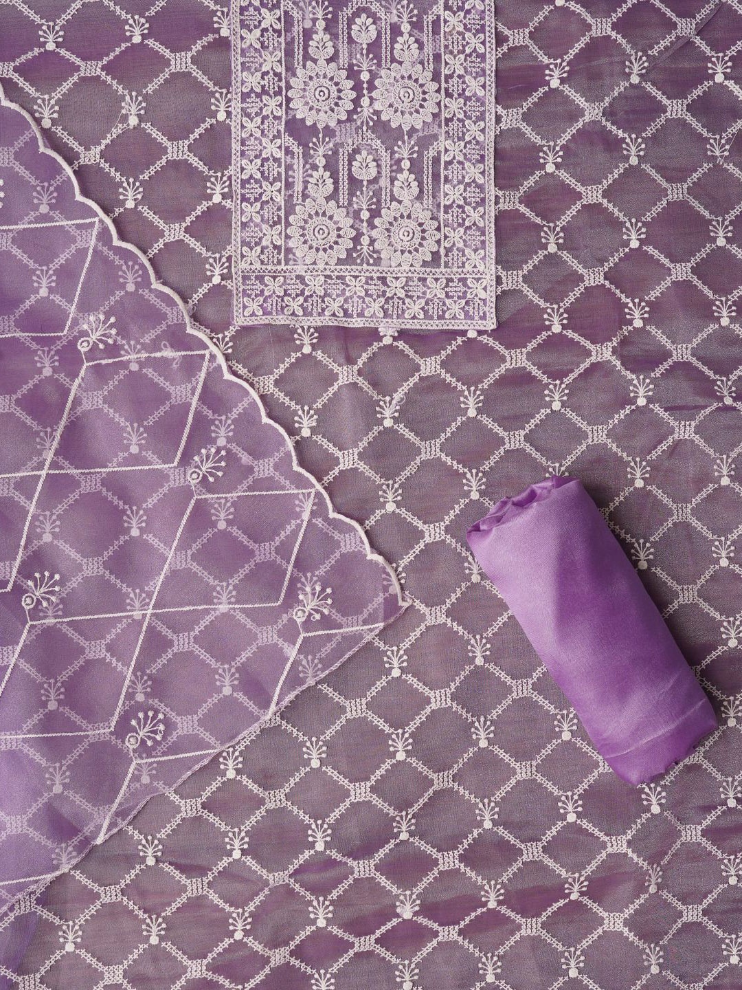 Jaipur Kurti Unstitched Embroidered Organza Dress Material With Dupatta, Purple
Jaipur Kurti Unstitched Embroidered Organza Dress Material With Dupatta, Purple