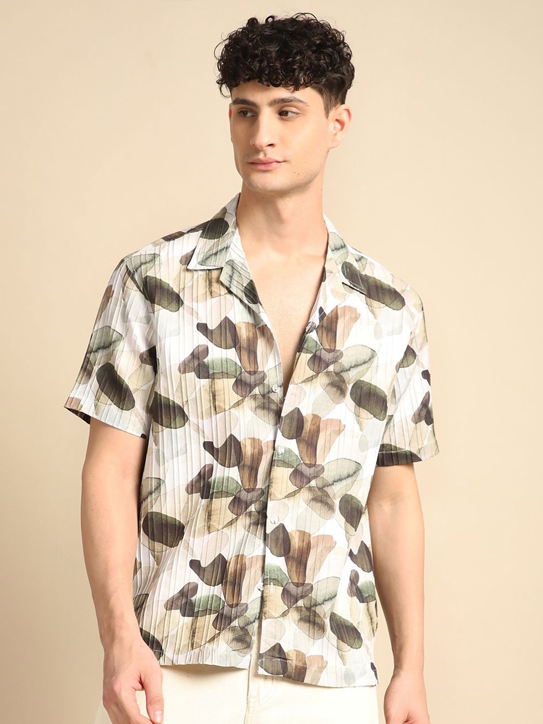 Voroxy Men Smart Cuban Collar Abstract Printed Polycotton Casual Shirt, Coffee brown
Voroxy Men Smart Cuban Collar Abstract Printed Polycotton Casual Shirt, Coffee brown