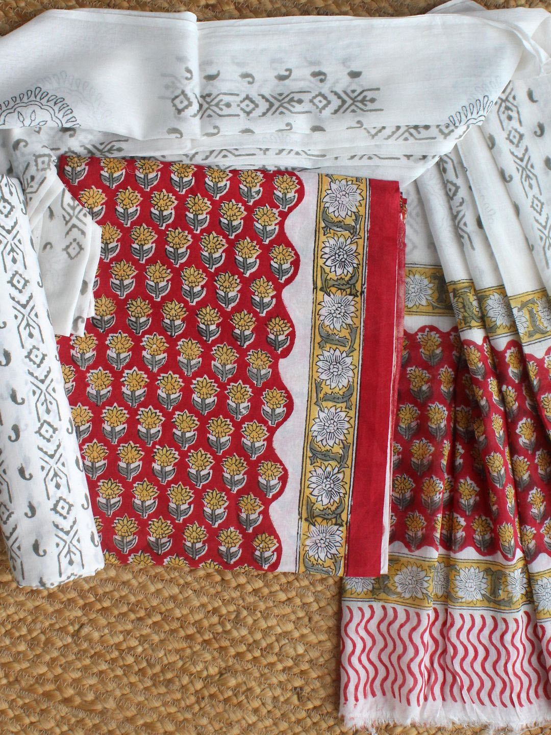 Weaves of Tradition Ethnic Motifs Printed Pure Cotton Unstitched Dress Material, Red
Weaves of Tradition Ethnic Motifs Printed Pure Cotton Unstitched Dress Material, Red