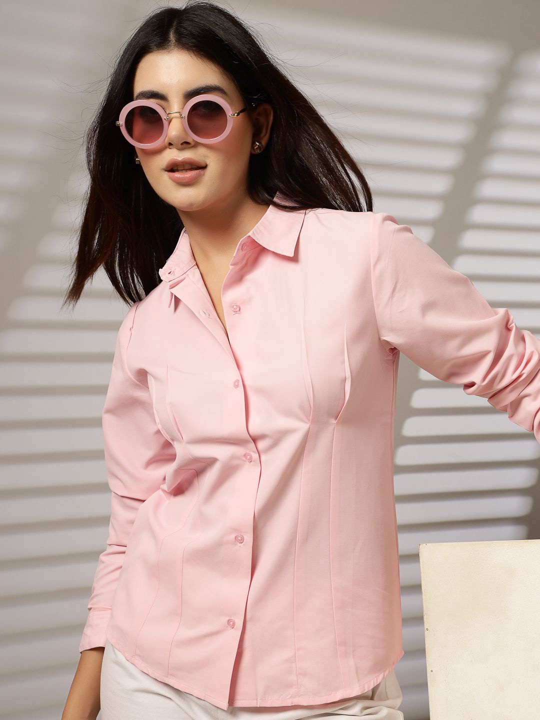 The Roadster Lifestyle Co. Women Comfort Solid Polycotton Slim Fit Casual Shirt, Pink
The Roadster Lifestyle Co. Women Comfort Solid Polycotton Slim Fit Casual Shirt, Pink