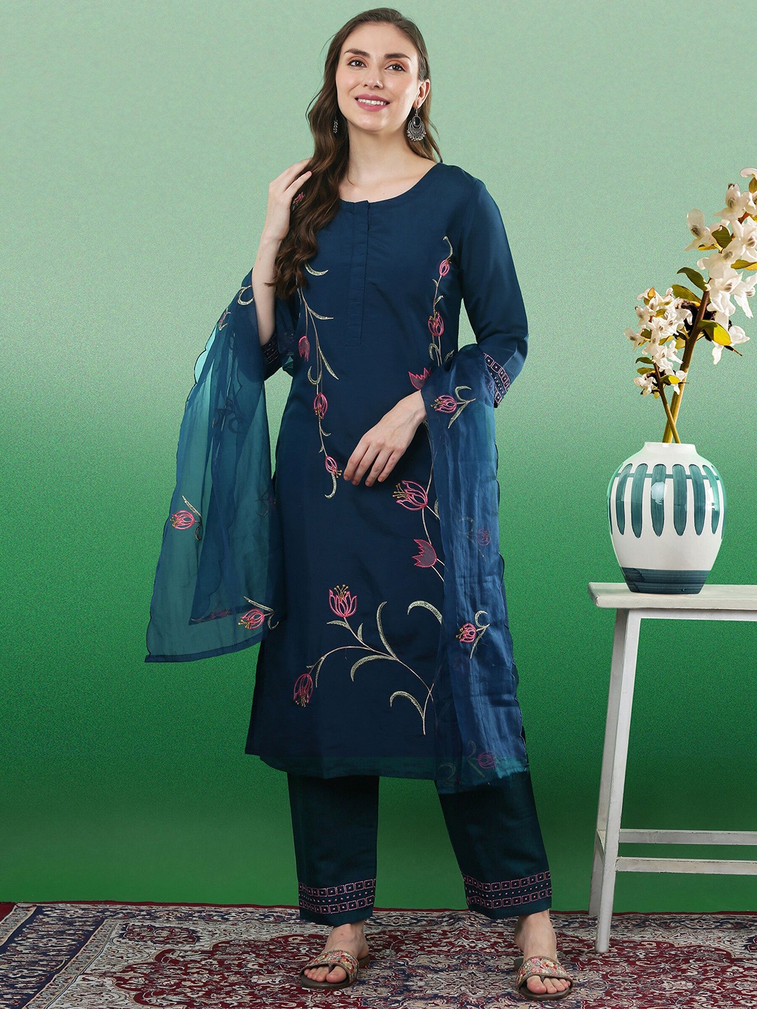Sangria Floral Embroidered Sequinned Straight Kurta & Trouser With Dupatta, Navy blue
Sangria Floral Embroidered Sequinned Straight Kurta & Trouser With Dupatta, Navy blue