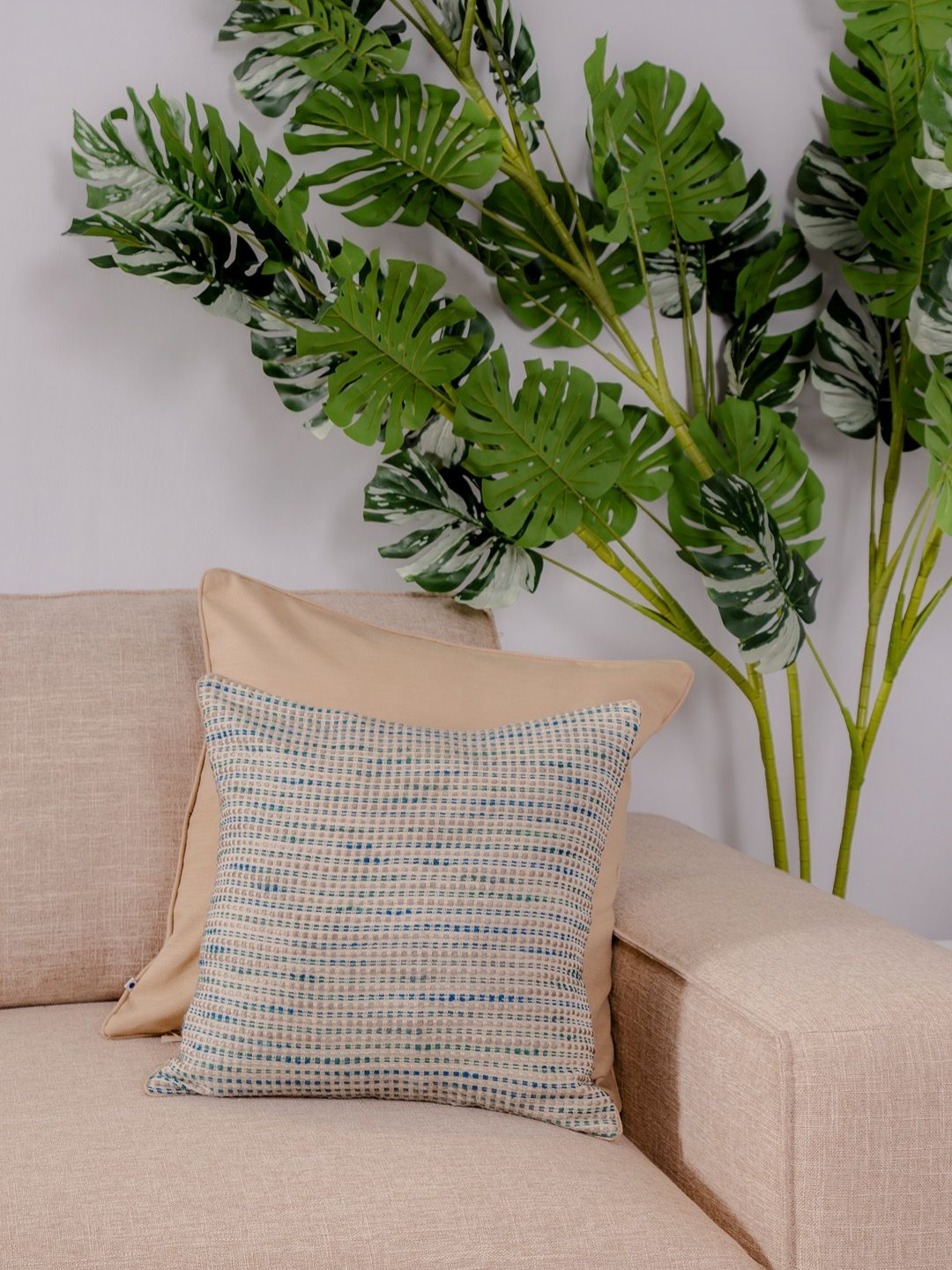 ONSETHOMES Blue & Grey Self Design Textured Square Cushion Covers
ONSETHOMES Blue & Grey Self Design Textured Square Cushion Covers