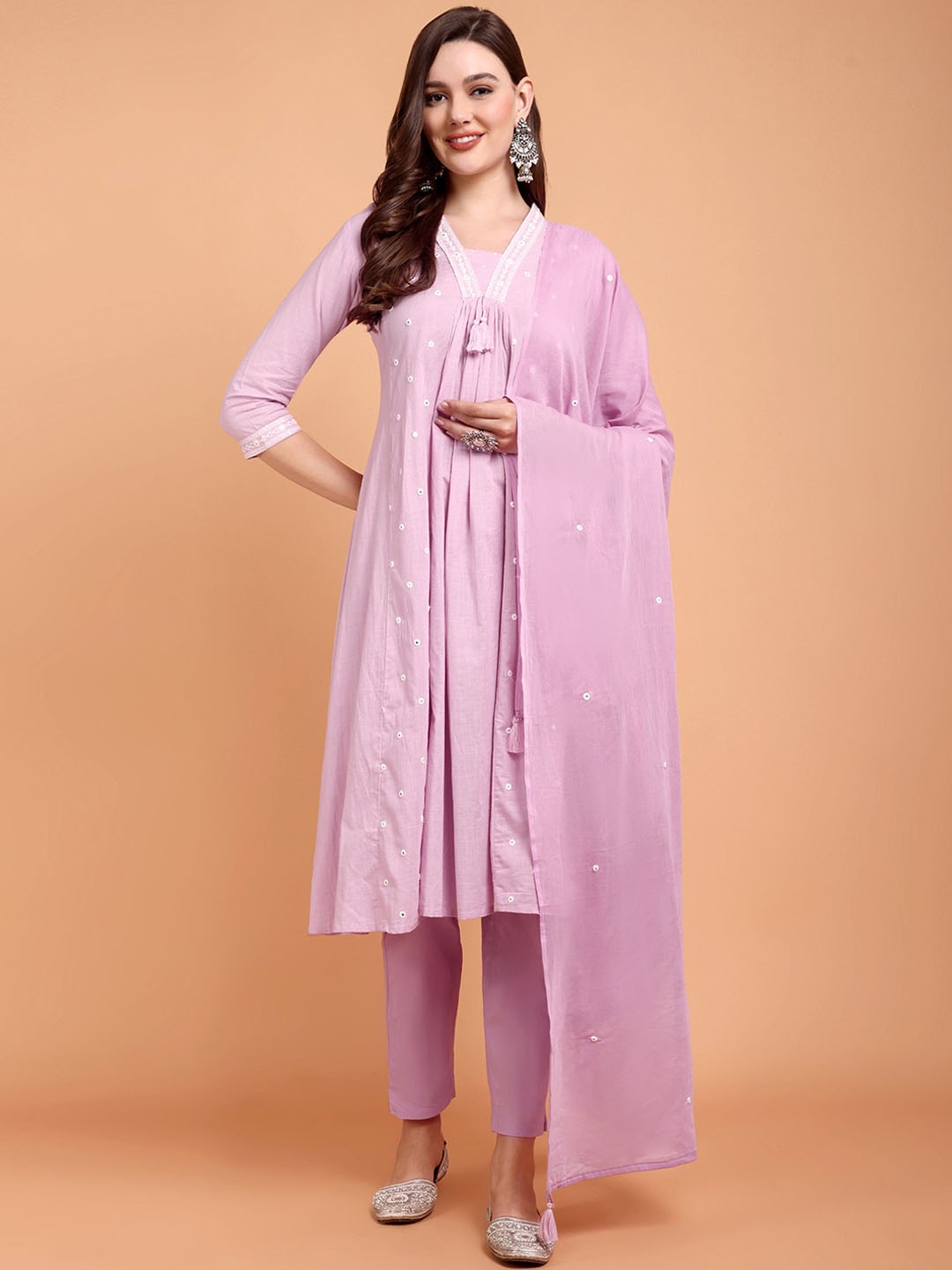 Atha Fashion Floral Embroidered Pure Cotton A-Line Kurta With Trousers & Dupatta, Lavender
Atha Fashion Floral Embroidered Pure Cotton A-Line Kurta With Trousers & Dupatta, Lavender