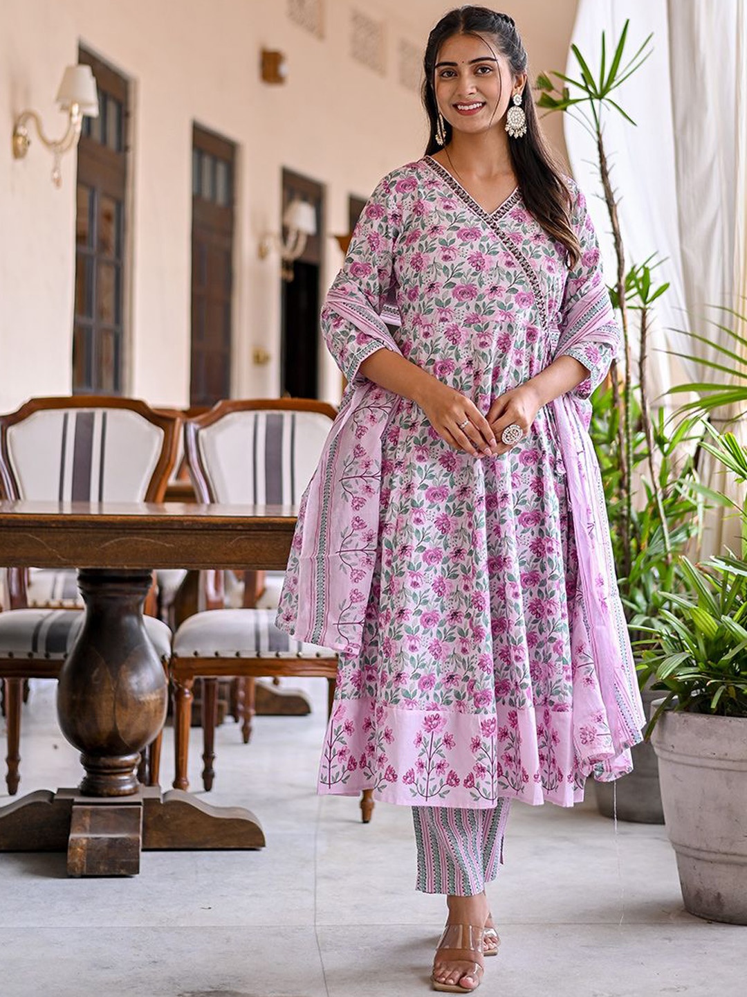 Benaaz Floral Printed Thread Work Pure Cotton Anarkali Kurta With Trousers & Dupatta, Pink
Benaaz Floral Printed Thread Work Pure Cotton Anarkali Kurta With Trousers & Dupatta, Pink