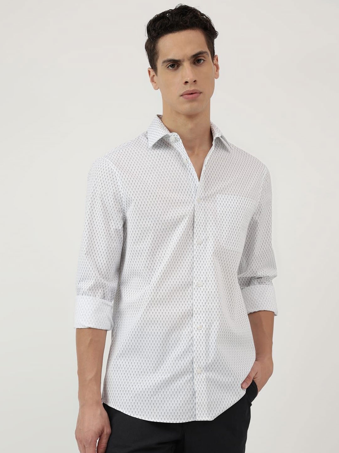 Marks & Spencer Men Spread Collar Micro Ditsy Printed Cotton Slim Fit Casual Shirt, White
Marks & Spencer Men Spread Collar Micro Ditsy Printed Cotton Slim Fit Casual Shirt, White