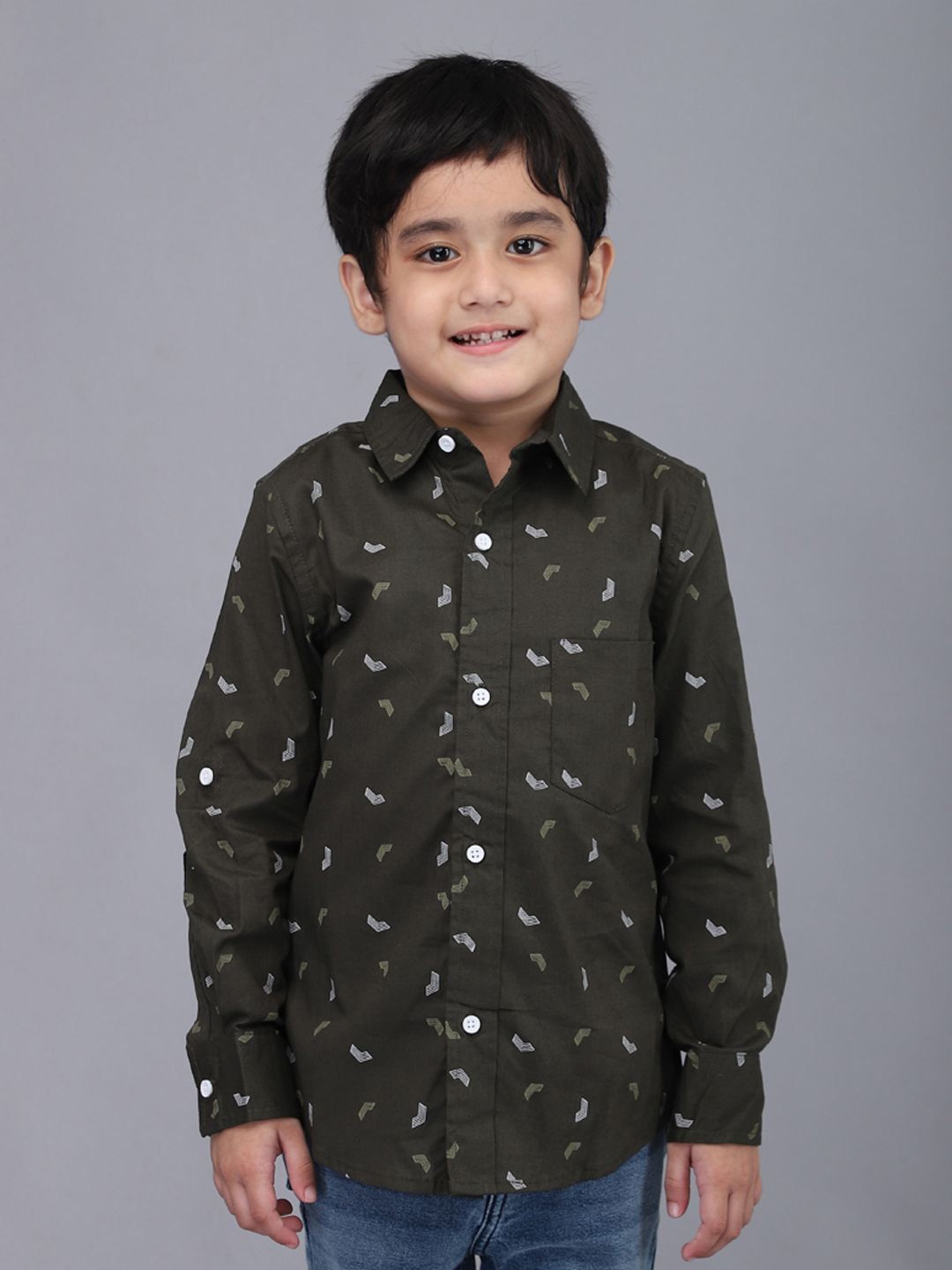Biglilpeople Boys Standard Spread Collar Conversational Printed Cotton Casual Shirt, Brown
Biglilpeople Boys Standard Spread Collar Conversational Printed Cotton Casual Shirt, Brown