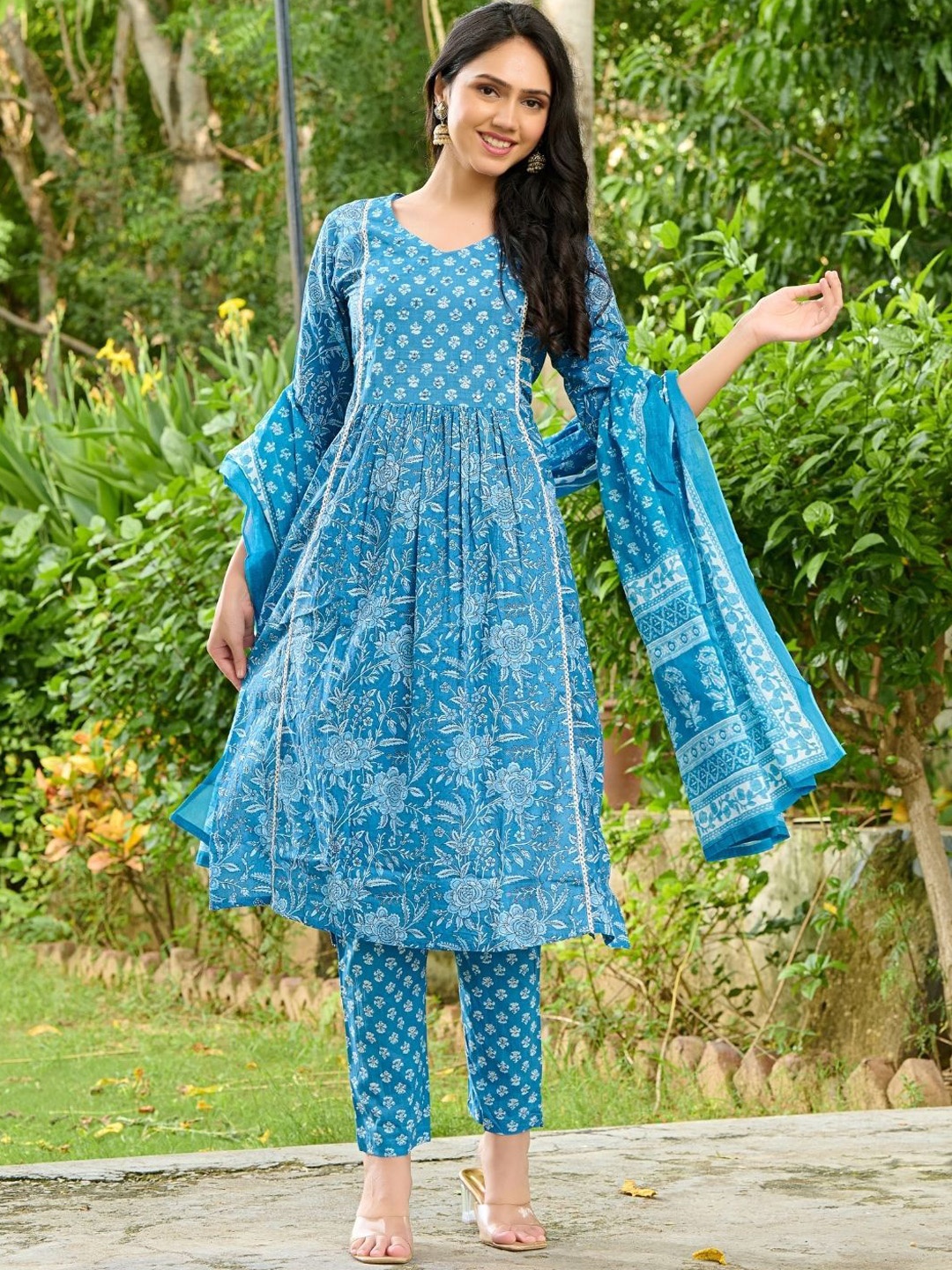 PRETTY PALLU Ethnic Motifs Printed Mirror Work Pure Cotton Kurta With Trouser & Dupatta, Blue
PRETTY PALLU Ethnic Motifs Printed Mirror Work Pure Cotton Kurta With Trouser & Dupatta, Blue