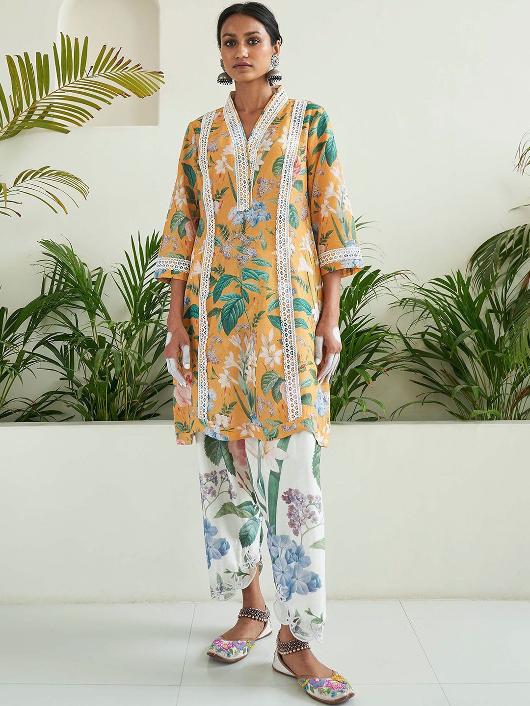 Sage Saga Floral Printed Pure Cotton Pakistani Style Kurta With Salwar & Dupatta, Yellow
Sage Saga Floral Printed Pure Cotton Pakistani Style Kurta With Salwar & Dupatta, Yellow