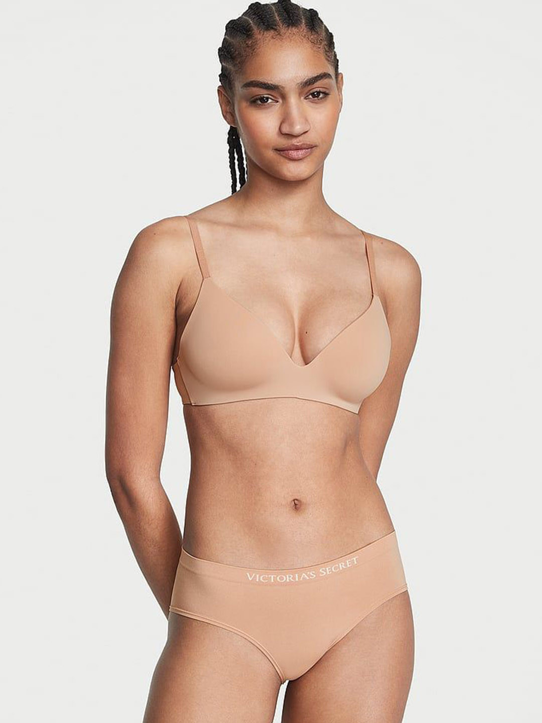 Victoria's Secret Women Solid Mid-Rise Seamless Hipster Briefs, Beige
Victoria's Secret Women Solid Mid-Rise Seamless Hipster Briefs, Beige