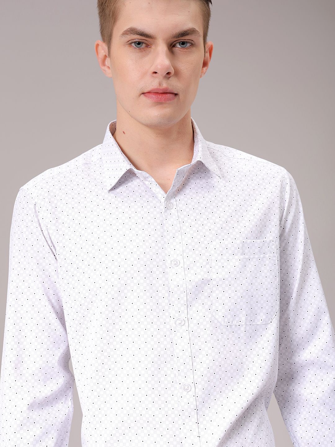 The Indian Garage Co. X Luxe Men Spread Collar Micro Ditsy Printed Slim Fit Formal Shirt, White
The Indian Garage Co. X Luxe Men Spread Collar Micro Ditsy Printed Slim Fit Formal Shirt, White
