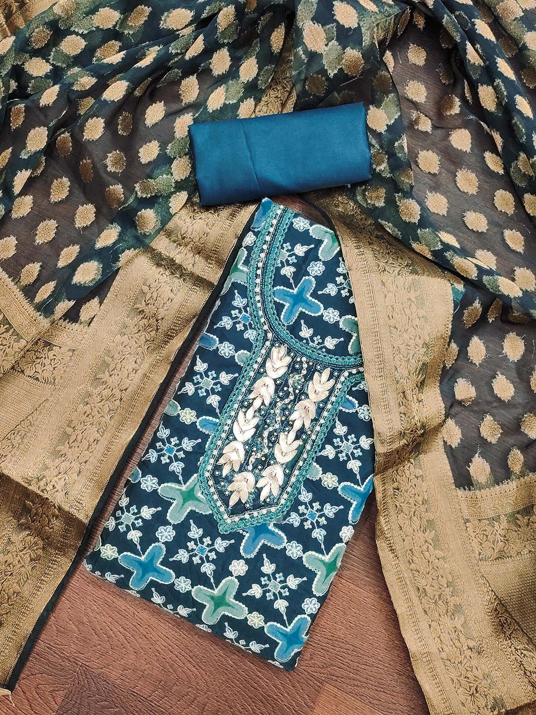MANVAA Beads and Stones Embellished Organza Unstitched Dress Material, Turquoise blue
MANVAA Beads and Stones Embellished Organza Unstitched Dress Material, Turquoise blue